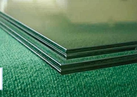 宁夏伟昌钢化玻璃有限公司成立于2010年，是一家专业加工各类型钢化玻璃、设计阳光房及节能门窗的生产厂家，公司生产的产品通过国家质量技术检测，各项指标达到行业标准。本着以“质量求生存，以管理求效益”为客户提供门窗、玻璃一站式服务的经营理念；公司为其自身赢得良好社会信誉的同时，也缔造了辉煌的品牌。公司主要产品为；镀膜玻璃、磨砂玻璃、夹胶玻璃、中空玻璃、钢化玻璃、LOW-E玻璃、幕墙玻璃、防火、防弹玻璃等，节能门窗有断桥、铝包木、木包铝等。