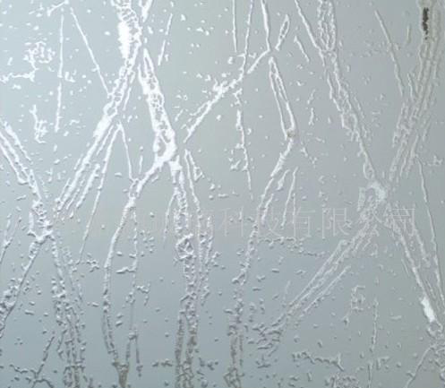 宁夏伟昌钢化玻璃有限公司成立于2010年，是一家专业加工各类型钢化玻璃、设计阳光房及节能门窗的生产厂家，公司生产的产品通过国家质量技术检测，各项指标达到行业标准。本着以“质量求生存，以管理求效益”为客户提供门窗、玻璃一站式服务的经营理念；公司为其自身赢得良好社会信誉的同时，也缔造了辉煌的品牌。公司主要产品为；镀膜玻璃、磨砂玻璃、夹胶玻璃、中空玻璃、钢化玻璃、LOW-E玻璃、幕墙玻璃、防火、防弹玻璃等，节能门窗有断桥、铝包木、木包铝等。