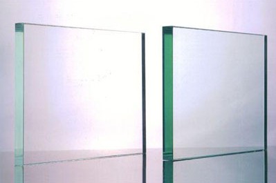 宁夏伟昌钢化玻璃有限公司成立于2010年，是一家专业加工各类型钢化玻璃、设计阳光房及节能门窗的生产厂家，公司生产的产品通过国家质量技术检测，各项指标达到行业标准。本着以“质量求生存，以管理求效益”为客户提供门窗、玻璃一站式服务的经营理念；公司为其自身赢得良好社会信誉的同时，也缔造了辉煌的品牌。公司主要产品为；镀膜玻璃、磨砂玻璃、夹胶玻璃、中空玻璃、钢化玻璃、LOW-E玻璃、幕墙玻璃、防火、防弹玻璃等，节能门窗有断桥、铝包木、木包铝等。