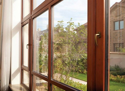 宁夏伟昌钢化玻璃有限公司成立于2010年，是一家专业加工各类型钢化玻璃、设计阳光房及节能门窗的生产厂家，公司生产的产品通过国家质量技术检测，各项指标达到行业标准。本着以“质量求生存，以管理求效益”为客户提供门窗、玻璃一站式服务的经营理念；公司为其自身赢得良好社会信誉的同时，也缔造了辉煌的品牌。公司主要产品为；镀膜玻璃、磨砂玻璃、夹胶玻璃、中空玻璃、钢化玻璃、LOW-E玻璃、幕墙玻璃、防火、防弹玻璃等，节能门窗有断桥、铝包木、木包铝等。